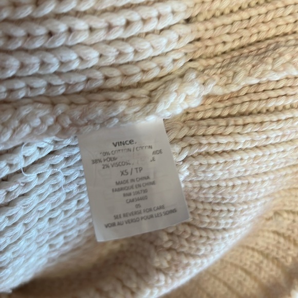 Vince womens XS cream sweater - Picture 10 of 10